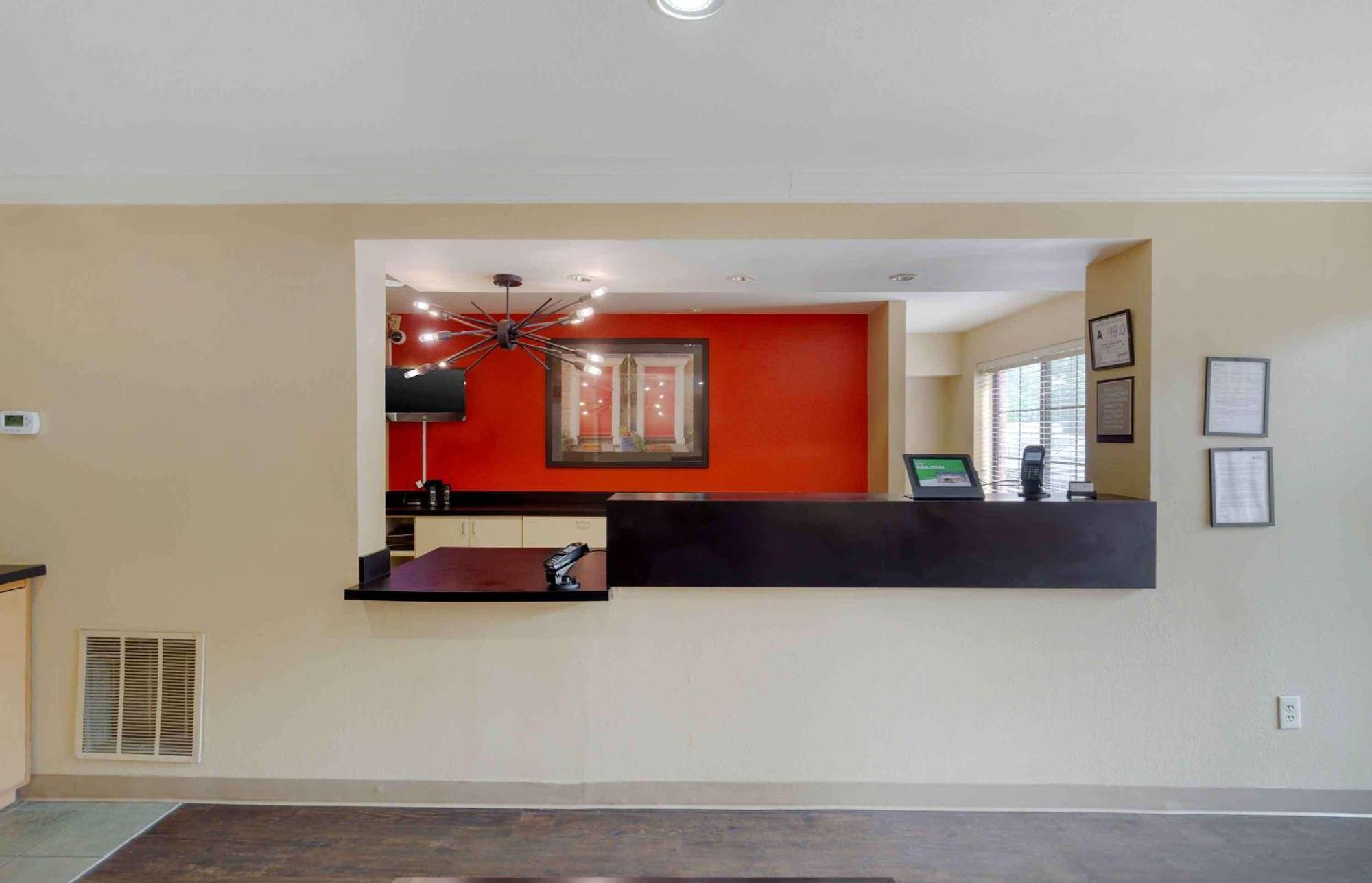 Extended Stay America Select Suites - Raleigh - Rtp - 4610 Miami Blvd Durham Zewnętrze zdjęcie