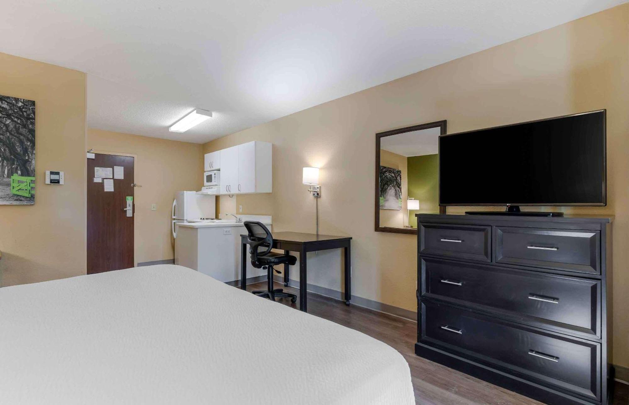 Extended Stay America Select Suites - Raleigh - Rtp - 4610 Miami Blvd Durham Zewnętrze zdjęcie