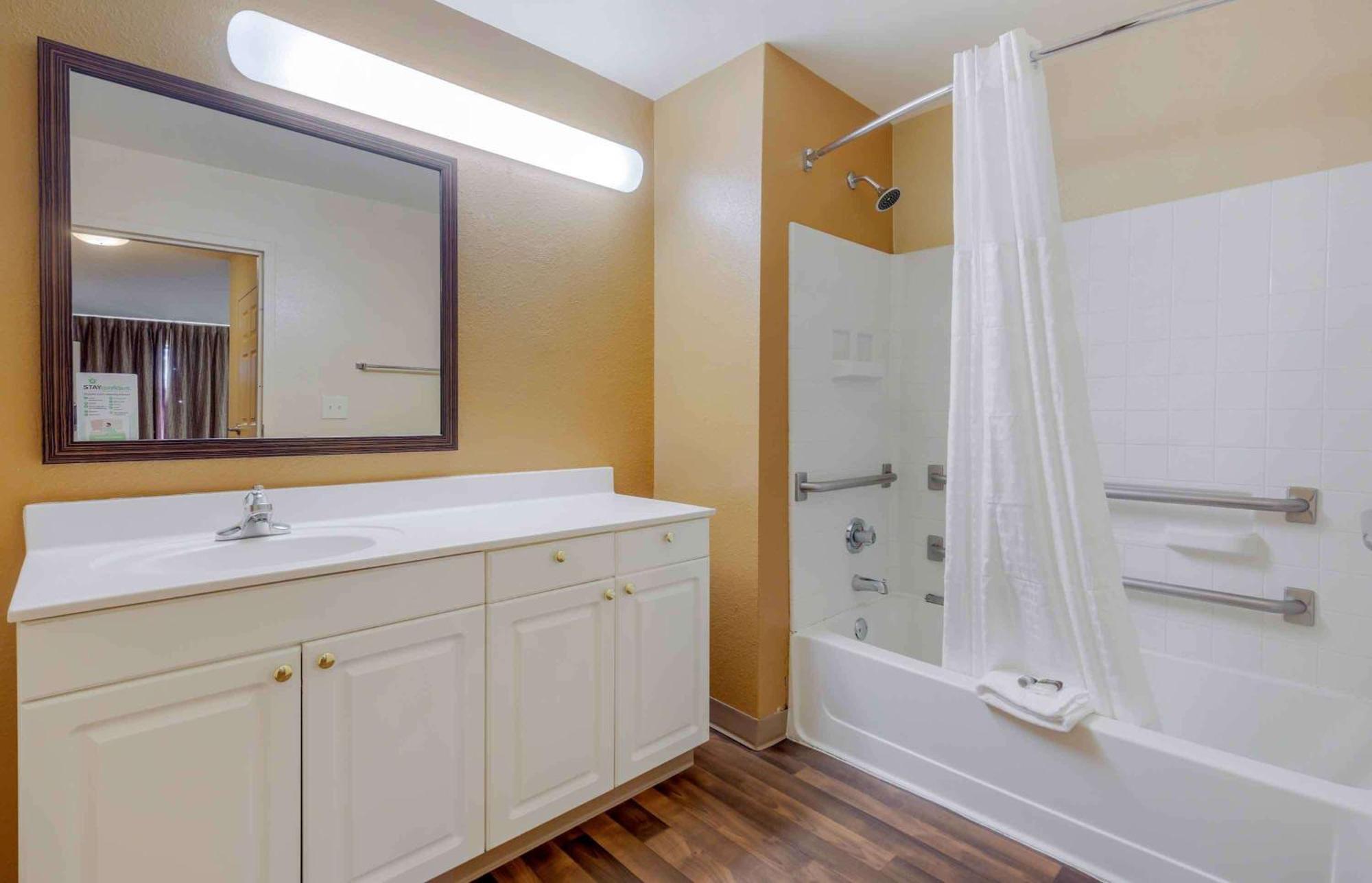 Extended Stay America Select Suites - Raleigh - Rtp - 4610 Miami Blvd Durham Zewnętrze zdjęcie