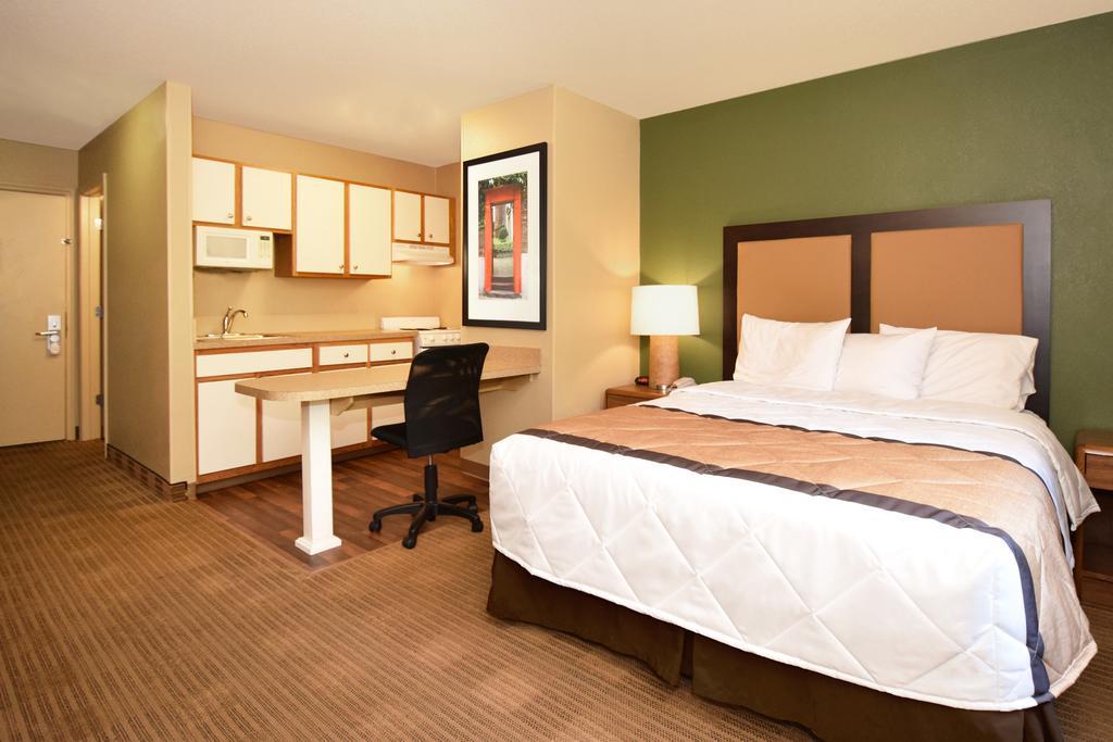 Extended Stay America Select Suites - Raleigh - Rtp - 4610 Miami Blvd Durham Zewnętrze zdjęcie