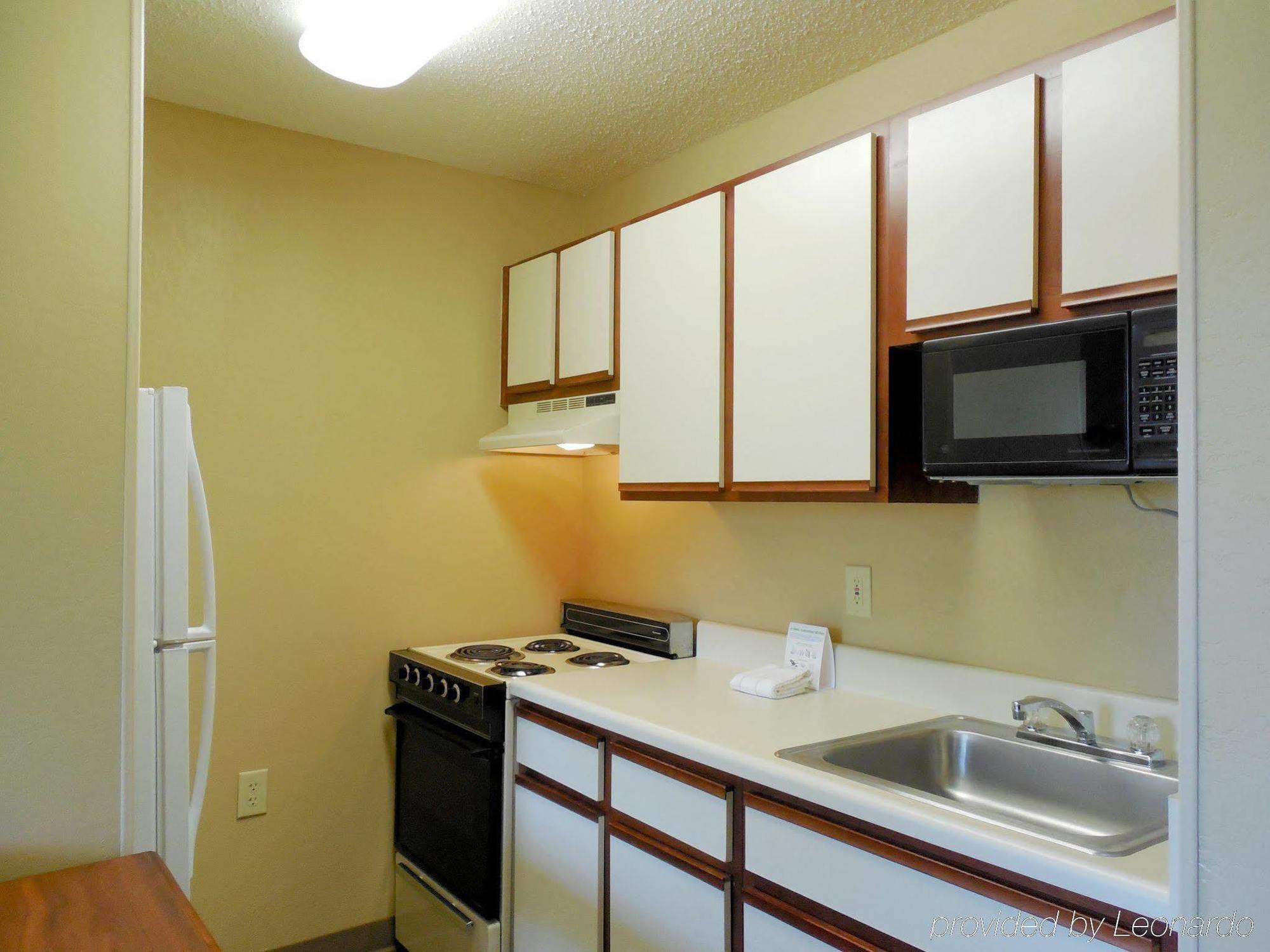 Extended Stay America Select Suites - Raleigh - Rtp - 4610 Miami Blvd Durham Zewnętrze zdjęcie